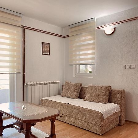 Apartman Konatar Cetinje Exteriér fotografie